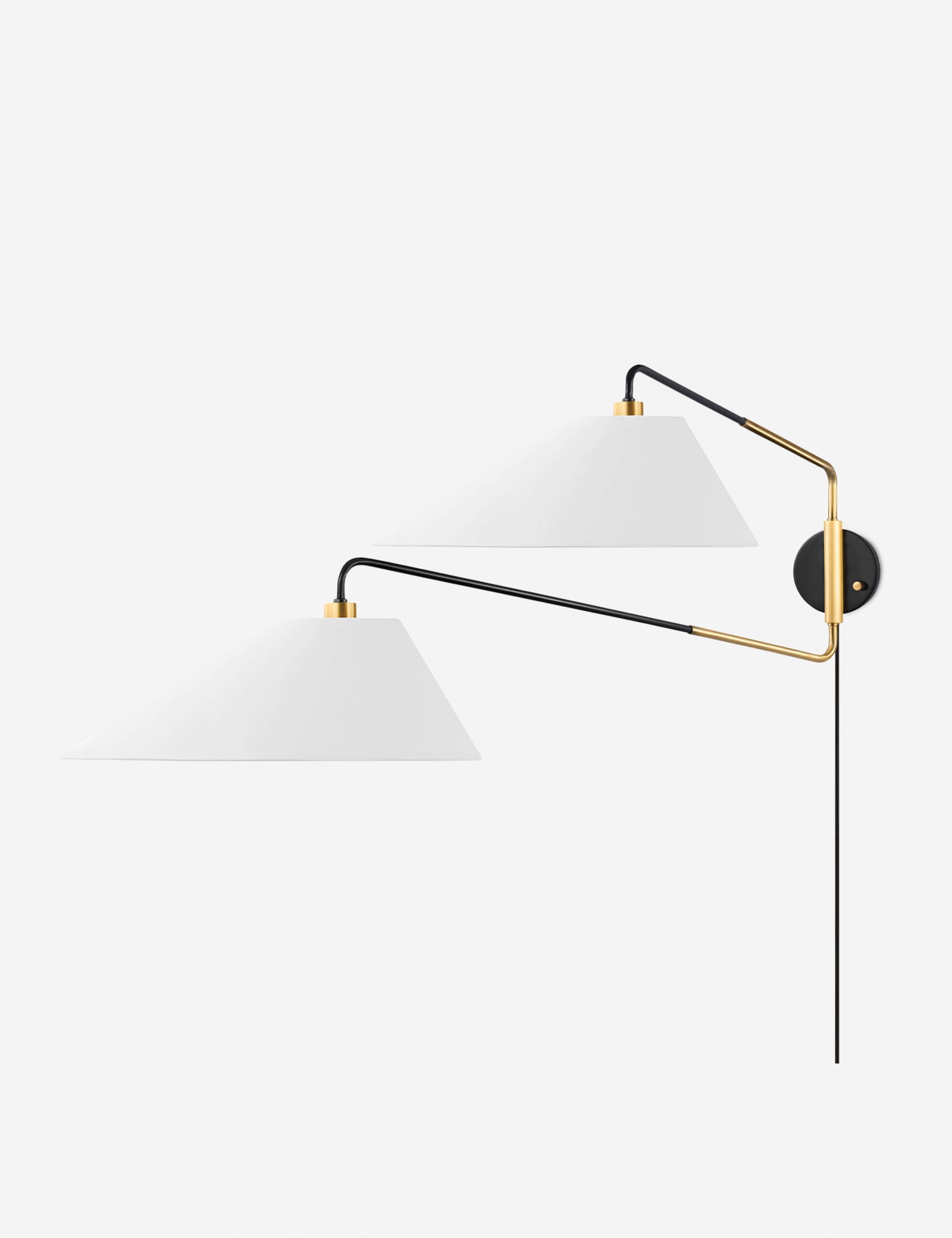Tuen Plug-In Sconce