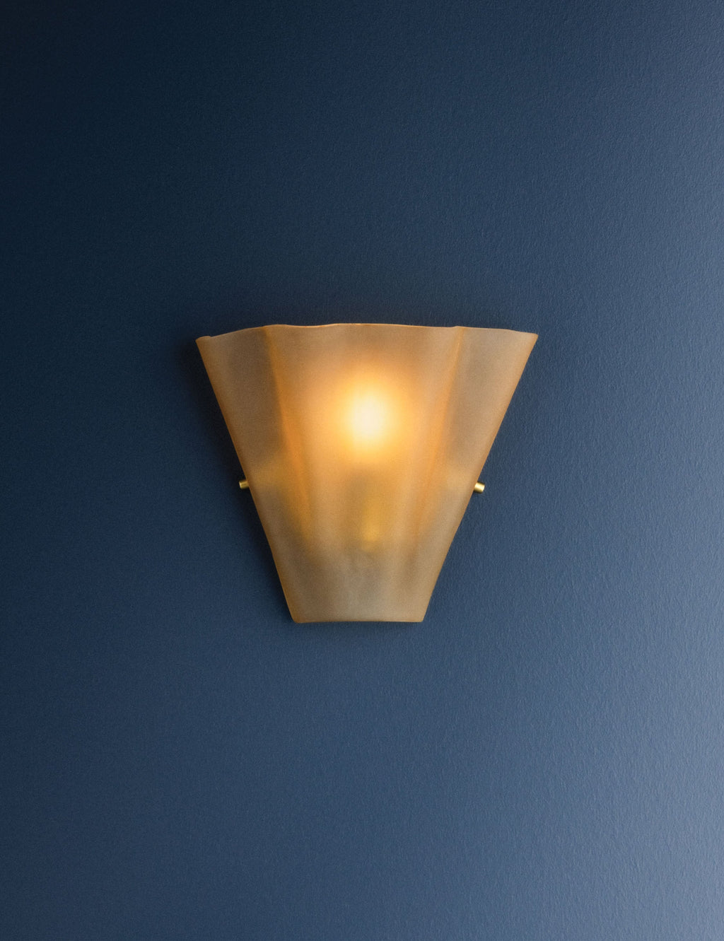 Valdez Sconce